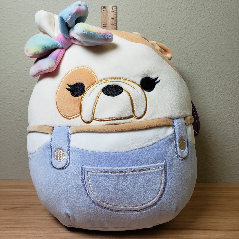 Squishmallows Davitta The Bulldog Plush Wearing Overalls Spring Easter Puppy NWT